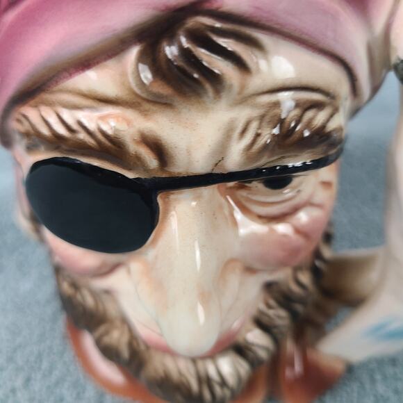 Vintage One Eyed Pirate Buccaneer Toby Style Mug With Parrot‎ Handle Japan - Picture 6 of 9